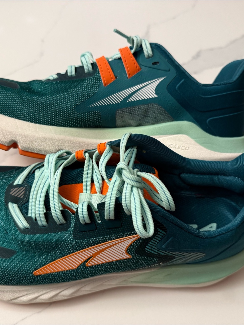 Altra Teal and Orange Mesh Stability Running Shoes - Picture 2 of 7